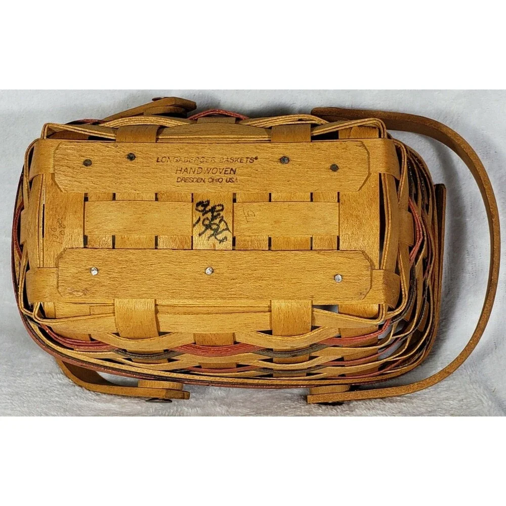 Longaberger 1996 All-American Summertime Basket: 18911 W/Liner, Dual Protector